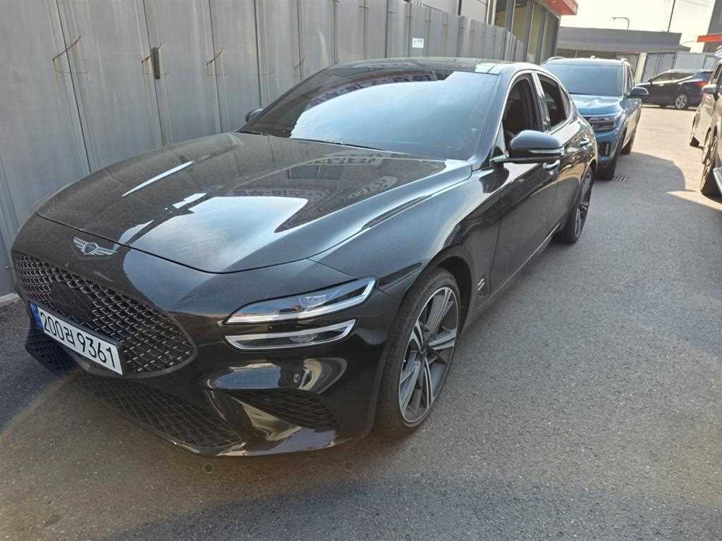 Genesis G70 - Vista 2