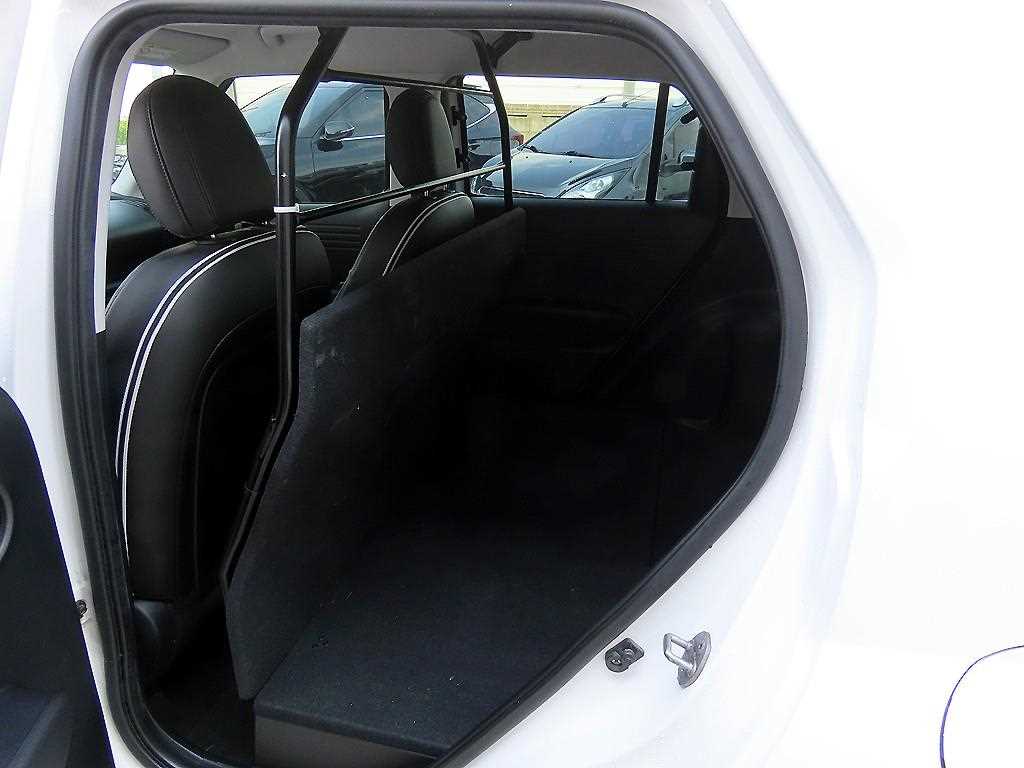 HYUNDAI Casper - Vista 6