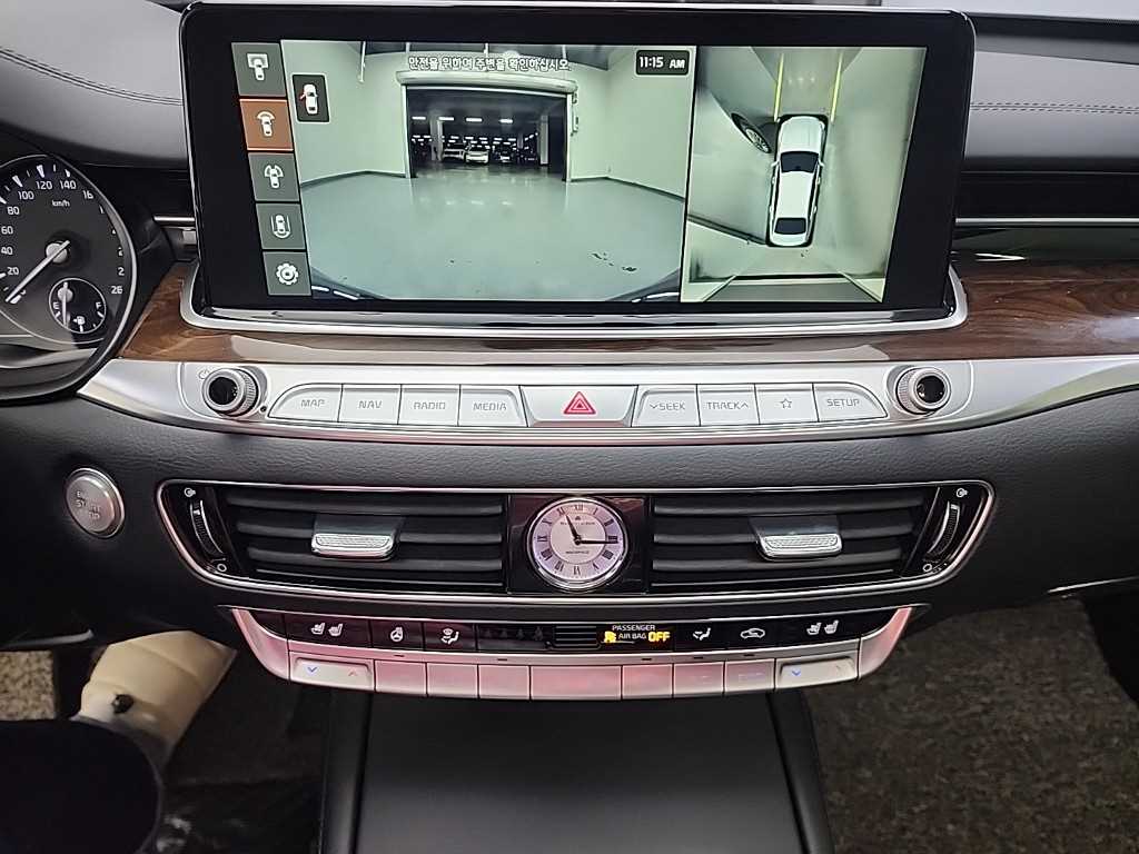 KIA K9 - Vista 10