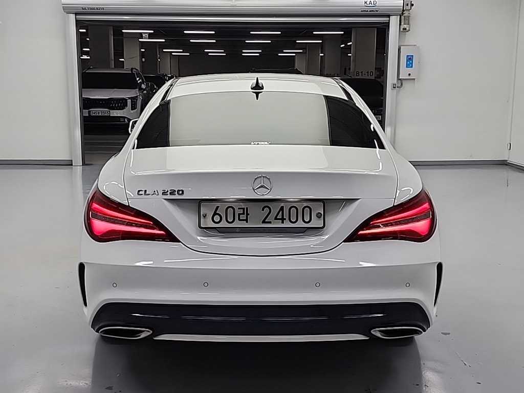 Mercedes Benz CLA Class - Vista 3