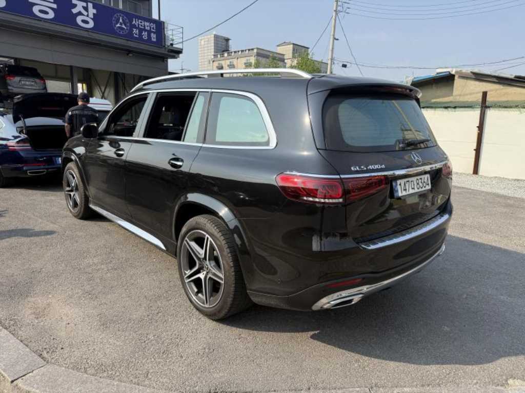 Mercedes Benz GLS Class - Vista 5