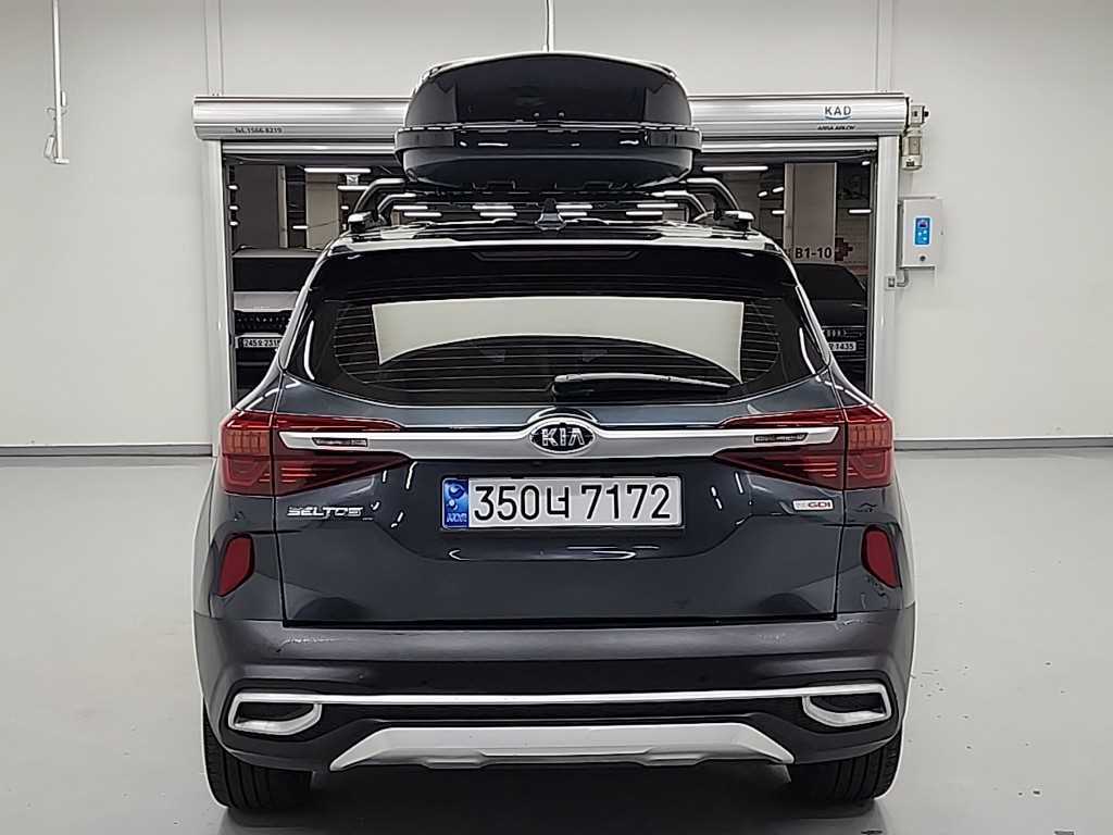 KIA Seltos - Vista 3
