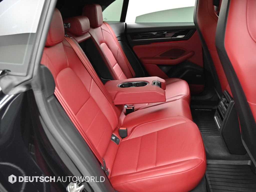 Porsche Macan - Vista 12
