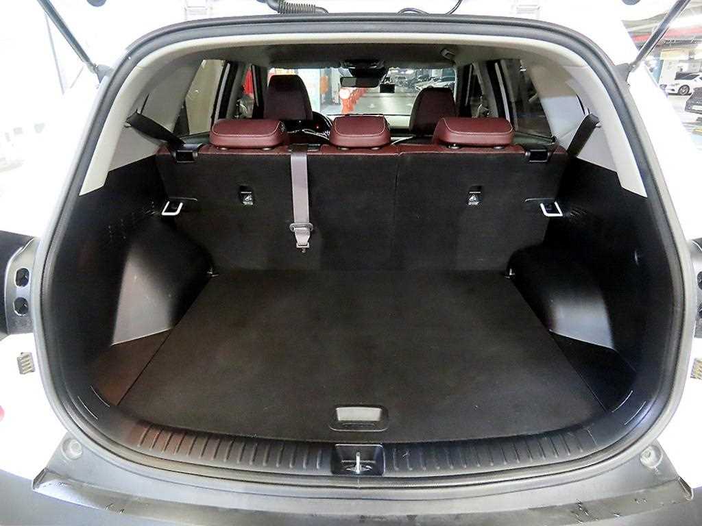 KIA Seltos 2023 Blanco - Importación desde Corea - HF Imports Iquique - Foto 17
