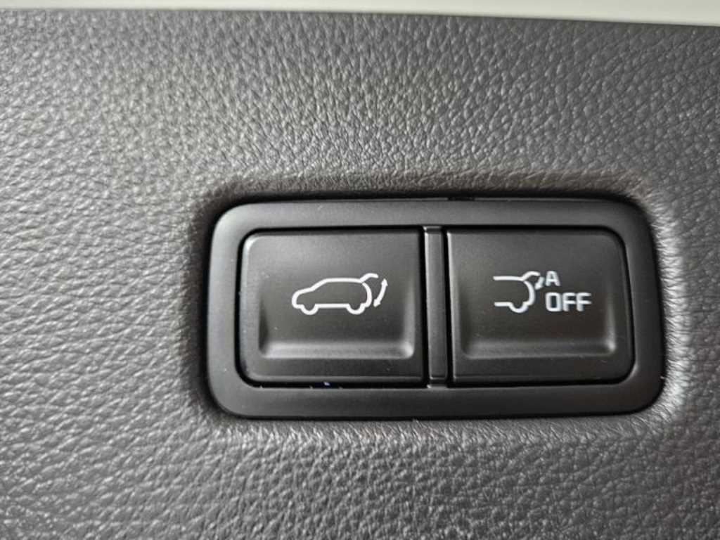 KIA Carnival 2025 Blanco - Importación desde Corea - HF Imports Iquique - Foto 18