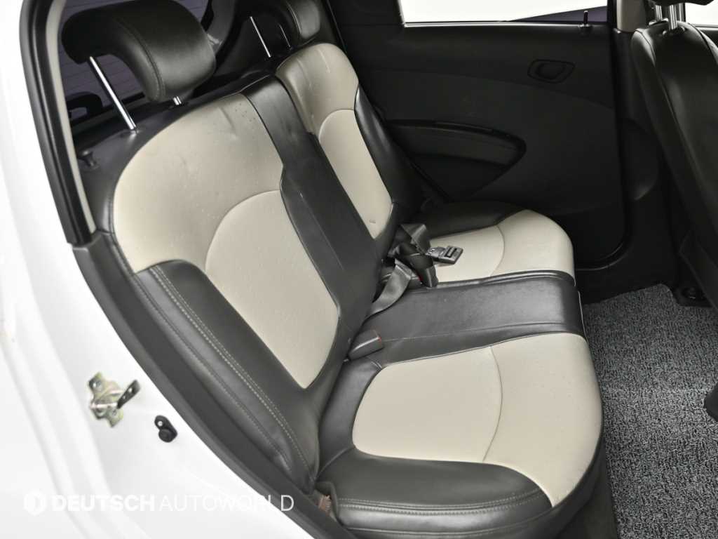 Chevrolet Spark - Vista 12