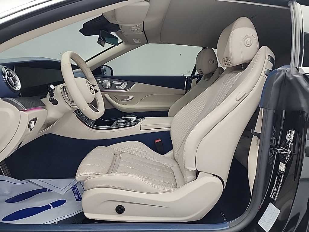 Mercedes Benz E class - Vista 11