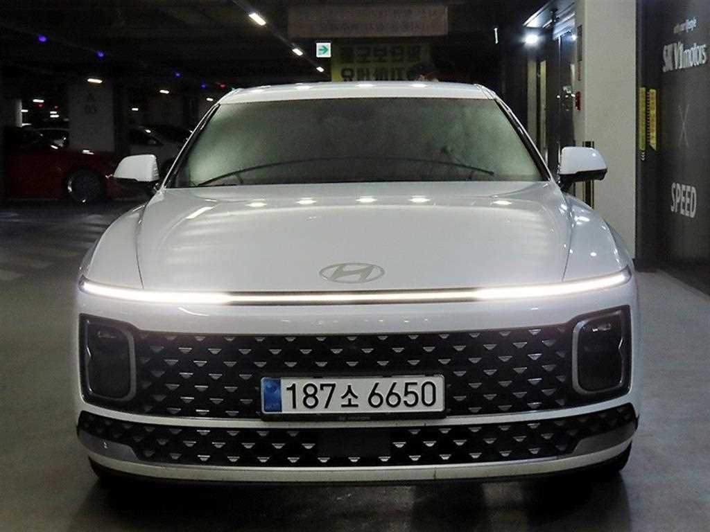 HYUNDAI Grandeur - Vista 2