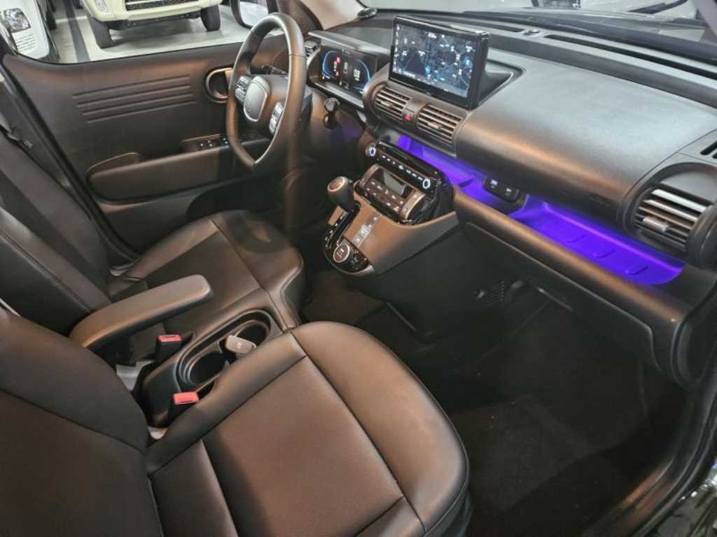 HYUNDAI Casper - Vista 5