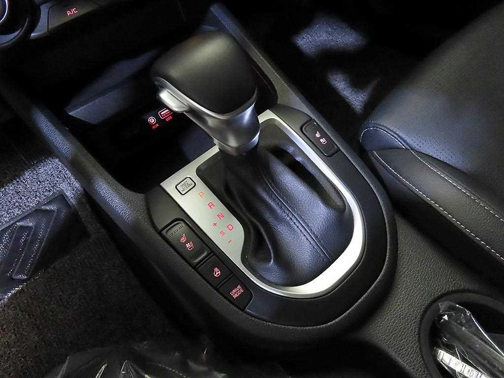 KIA K3 - Vista 12