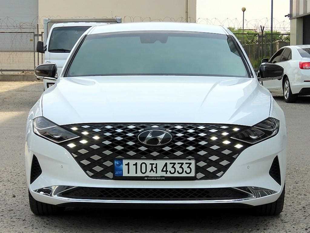 HYUNDAI Grandeur - Vista 4