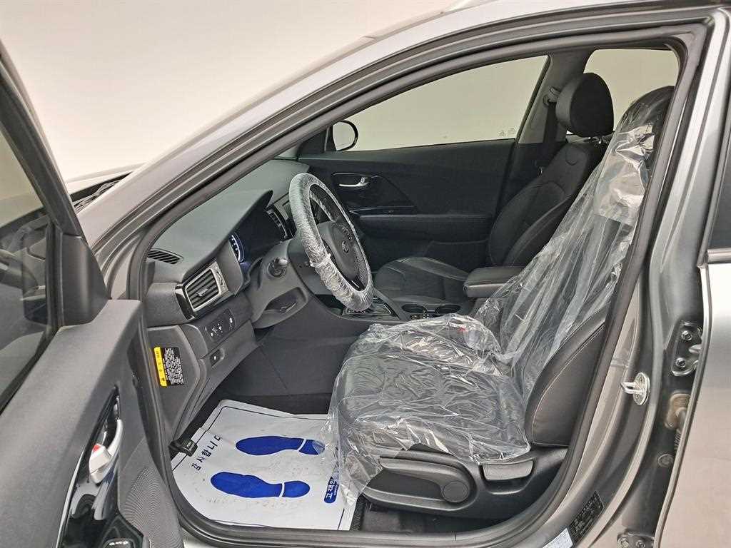 KIA Niro - Vista 11