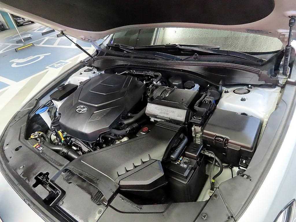 HYUNDAI Grandeur 2018 Plateado - Importación desde Corea - HF Imports Iquique - Foto 19