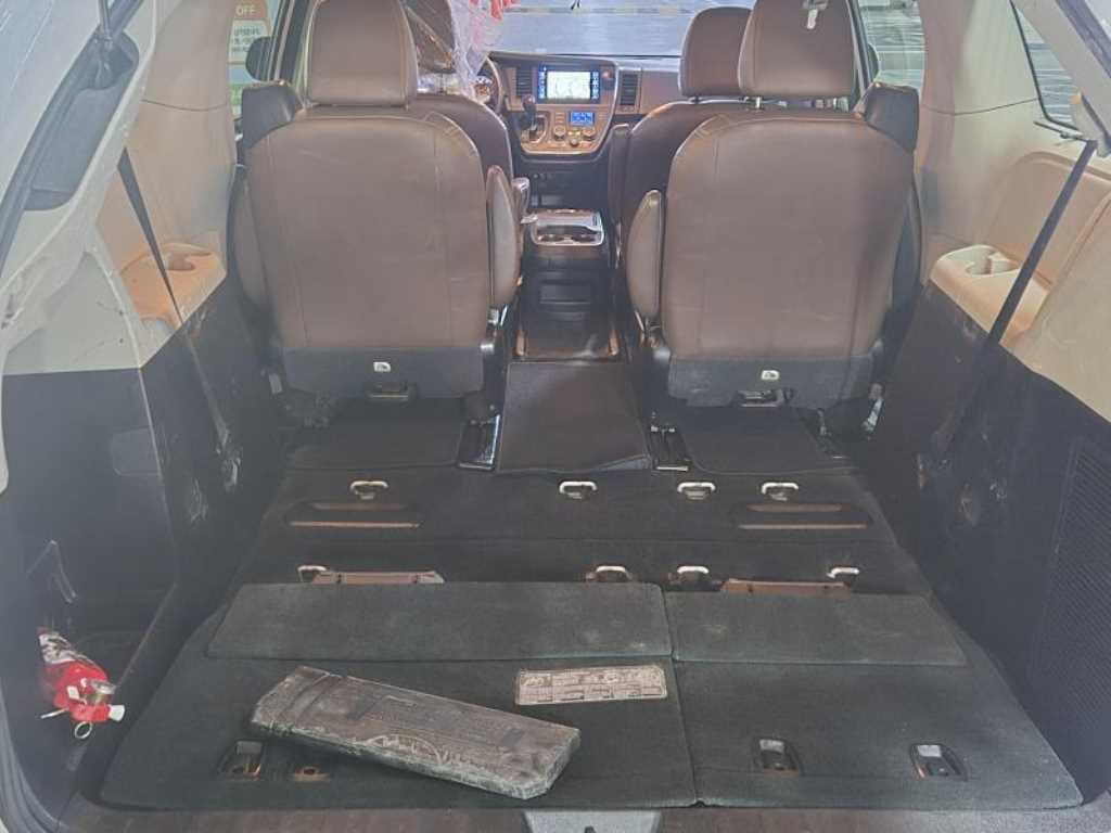 Toyota Siena 2017 - Importación desde Corea - HF Imports Iquique - Foto 16