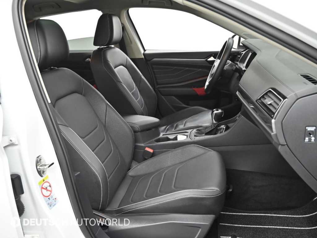 Volkswagen Jetta - Vista 10
