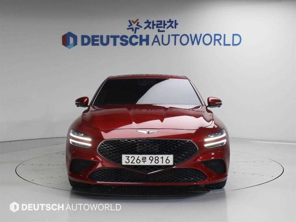 Genesis G70 - Vista 3