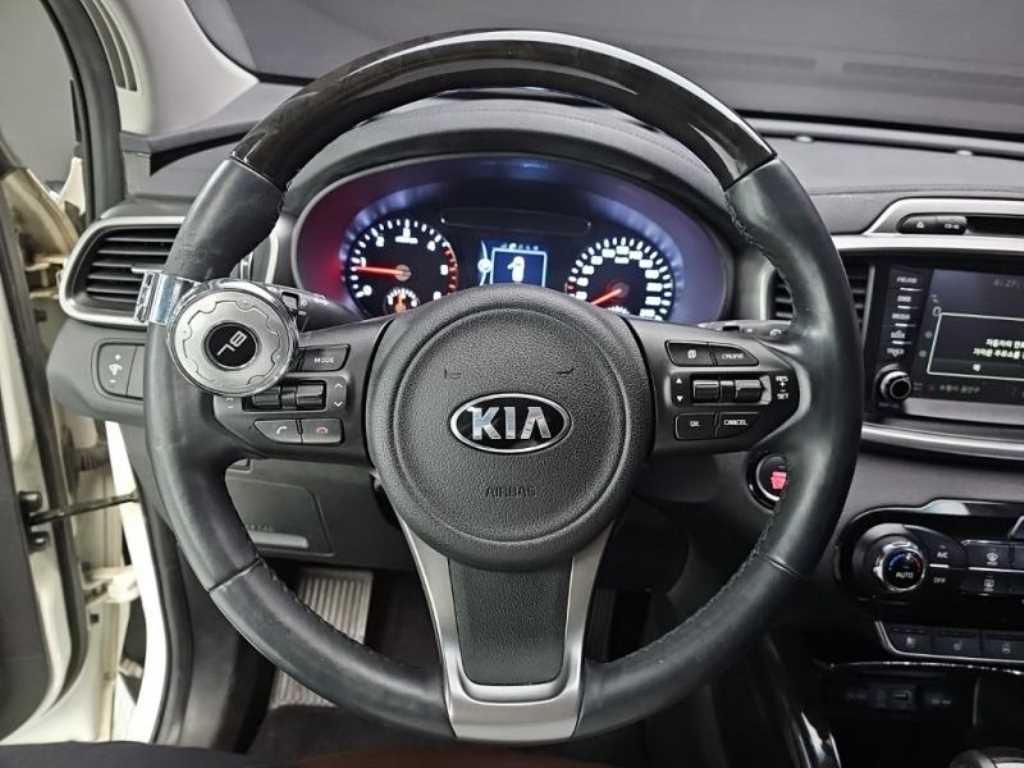 KIA Sorento - Vista 7