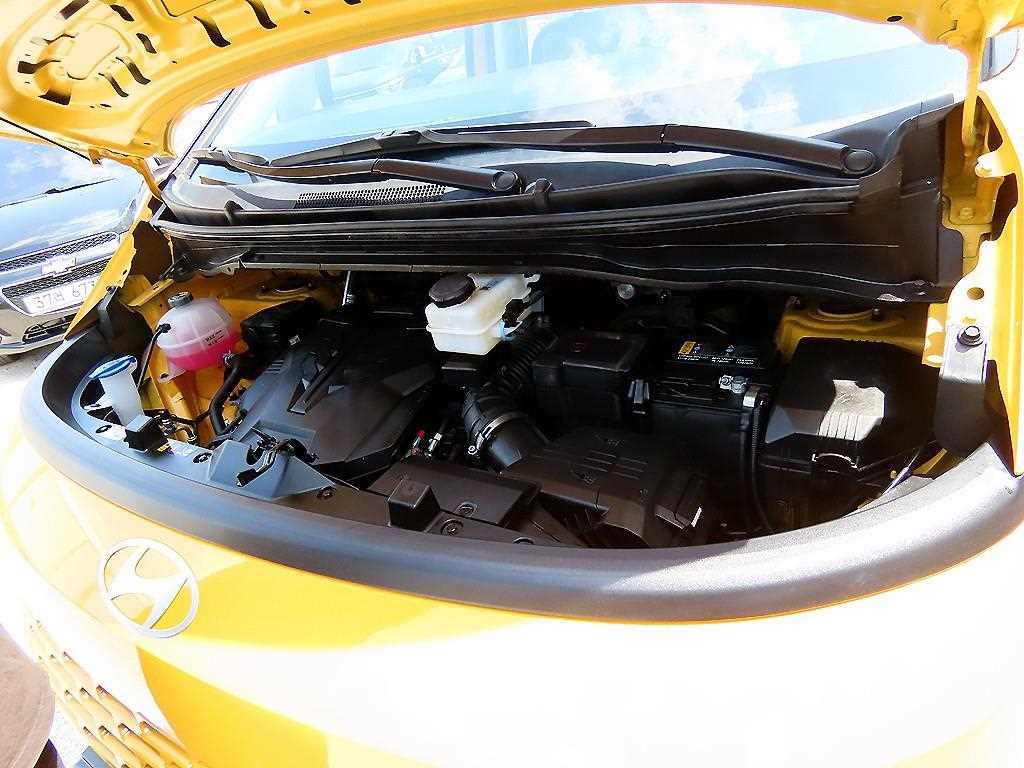 HYUNDAI Staria 2025 Amarillo - Importación desde Corea - HF Imports Iquique - Foto 19