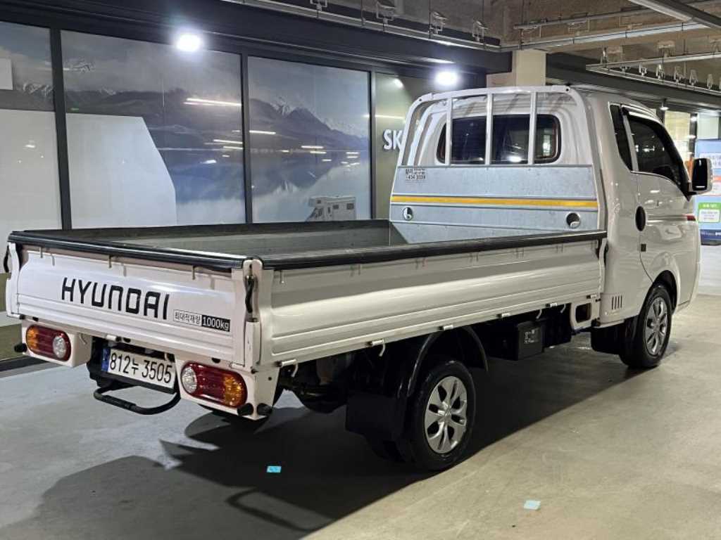 Small Truck Cargo (small) - Vista 4