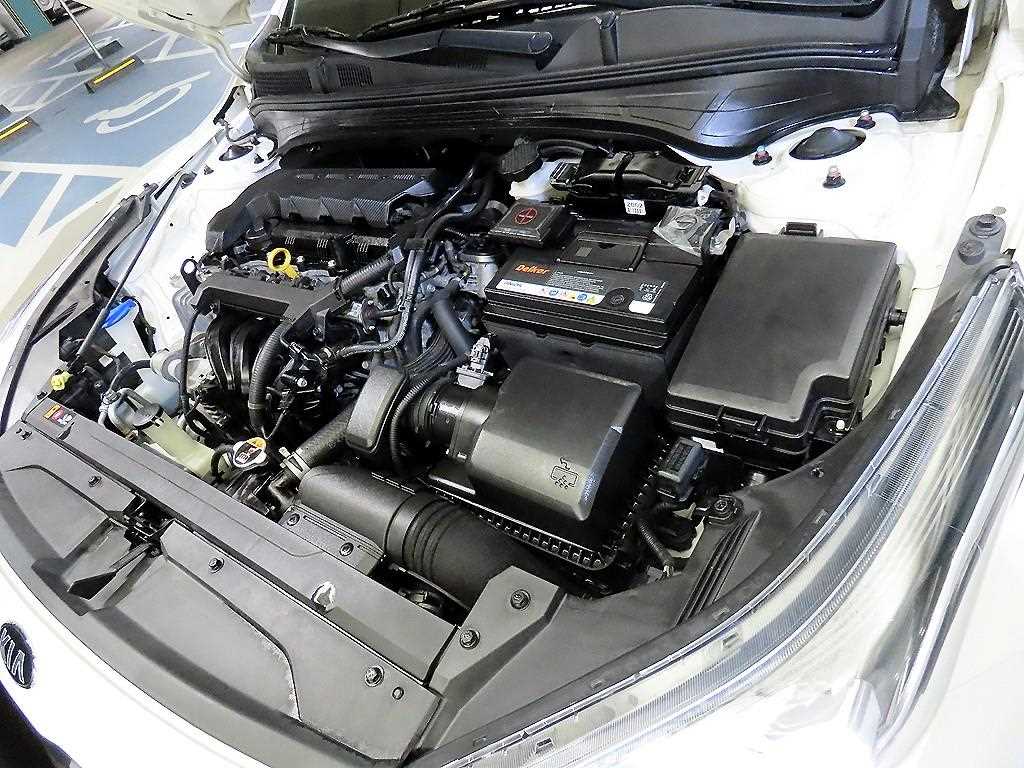 KIA K3 2020 Blanco - Importación desde Corea - HF Imports Iquique - Foto 18