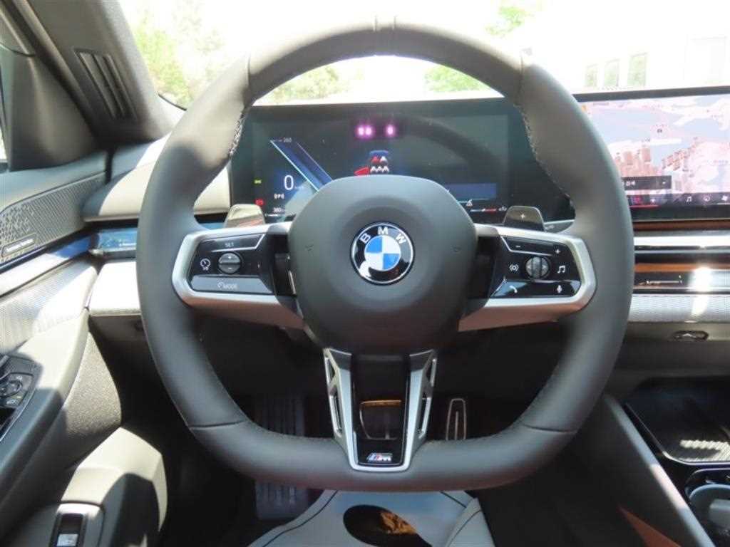 BMW 5 Series 2025 - Importación desde Corea - HF Imports Iquique - Foto 16