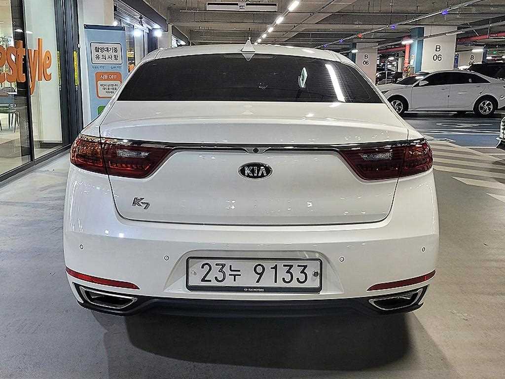 KIA K7 - Vista 5