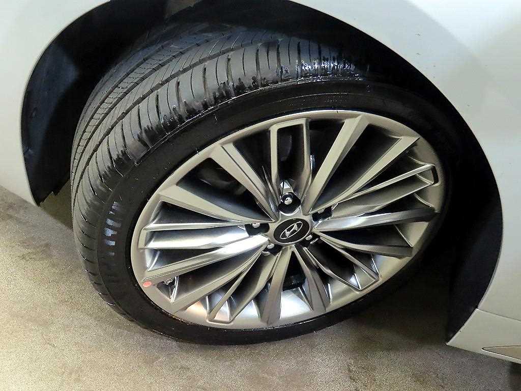 HYUNDAI Grandeur 2018 Plateado - Importación desde Corea - HF Imports Iquique - Foto 20