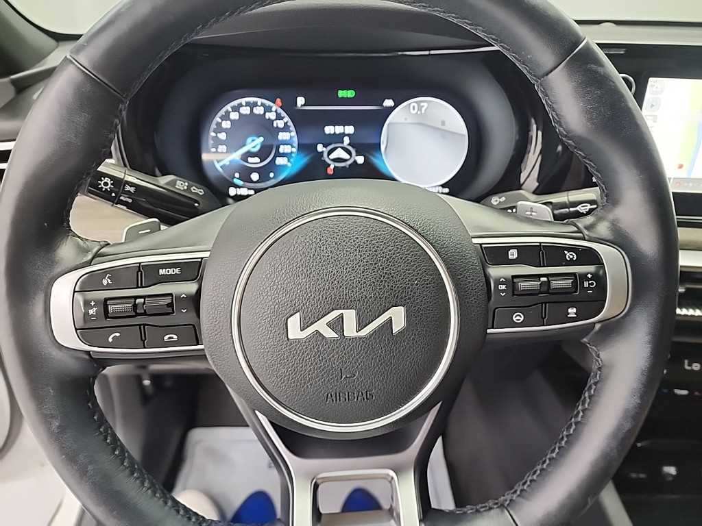 KIA K5 - Vista 9