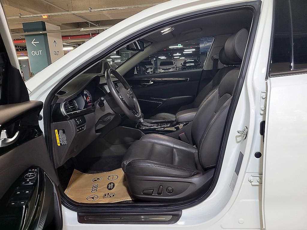 KIA K7 - Vista 7