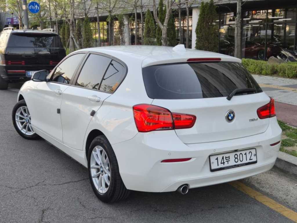 BMW 1 series - Vista 6
