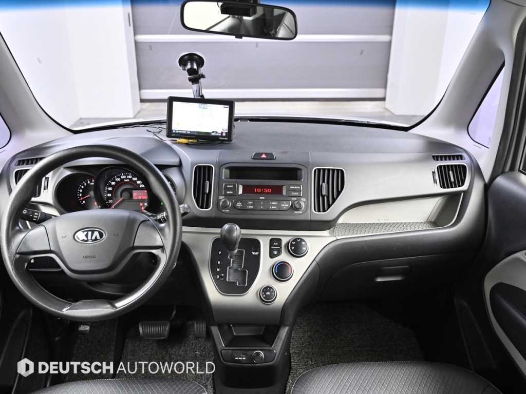 KIA Ray - Vista 7