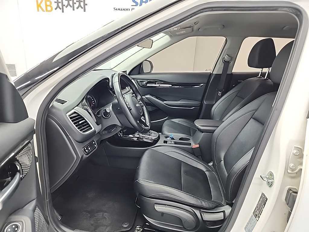 KIA Seltos - Vista 11