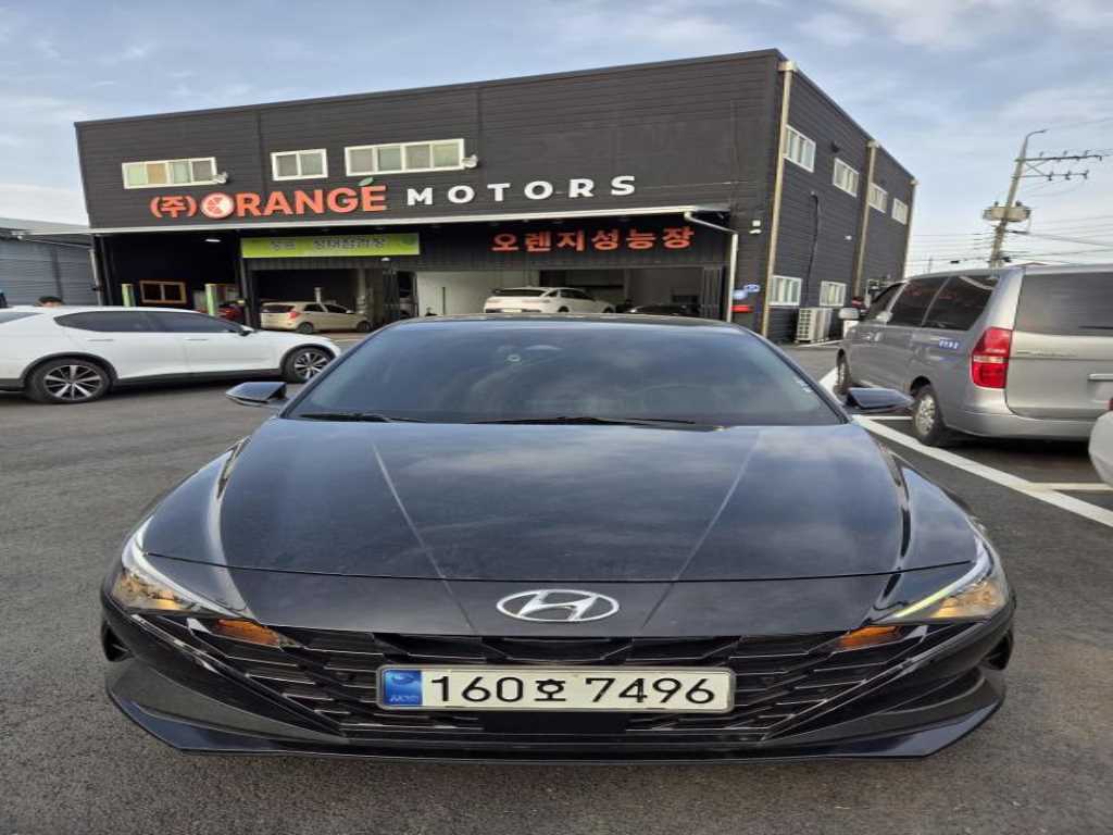 HYUNDAI Avante 2021 Negro - Importación desde Corea - HF Imports Iquique - Foto 1
