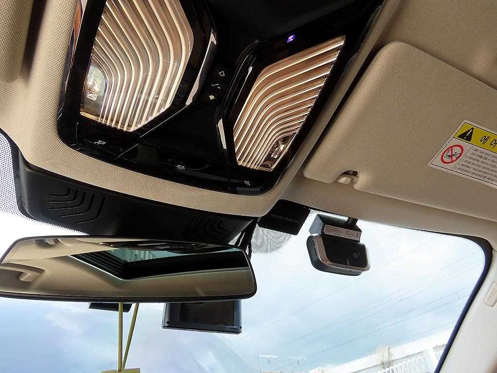 BMW 5 Series 2018 Azul - Importación desde Corea - HF Imports Iquique - Foto 15