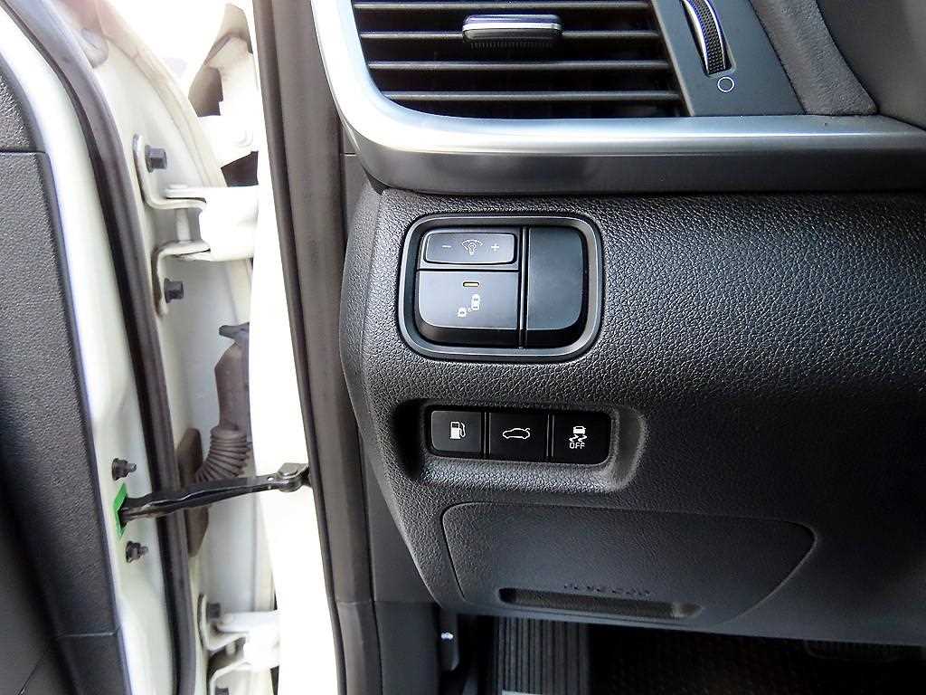 KIA K5 - Vista 12