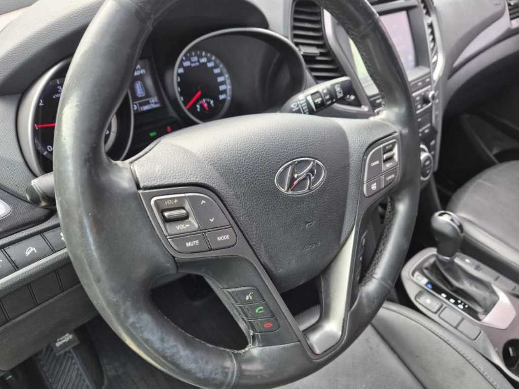 HYUNDAI Santa Fe - Vista 6