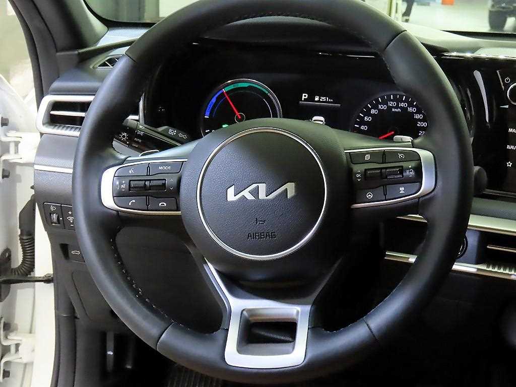 KIA K5 - Vista 8