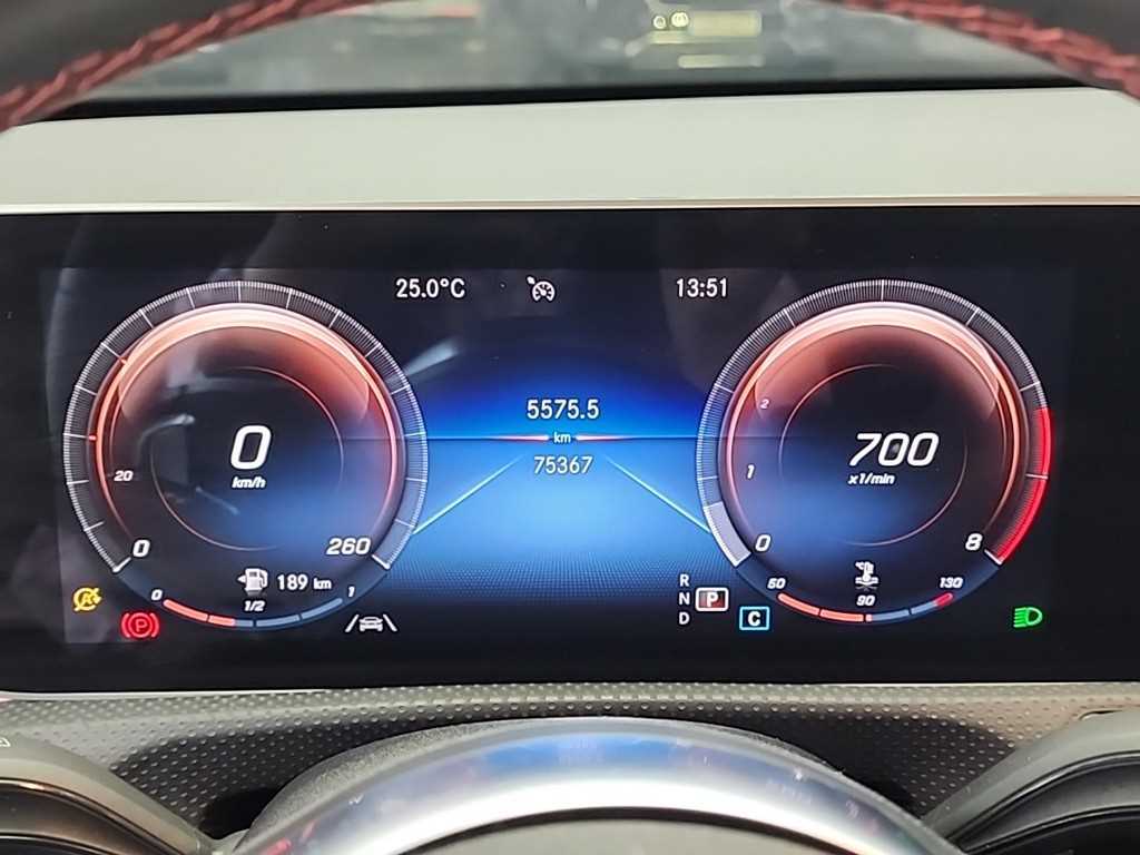 Mercedes Benz CLA Class - Vista 6