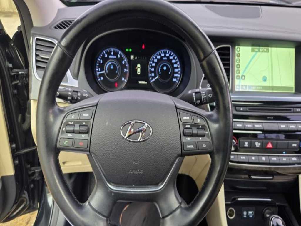 HYUNDAI Aslan - Vista 7
