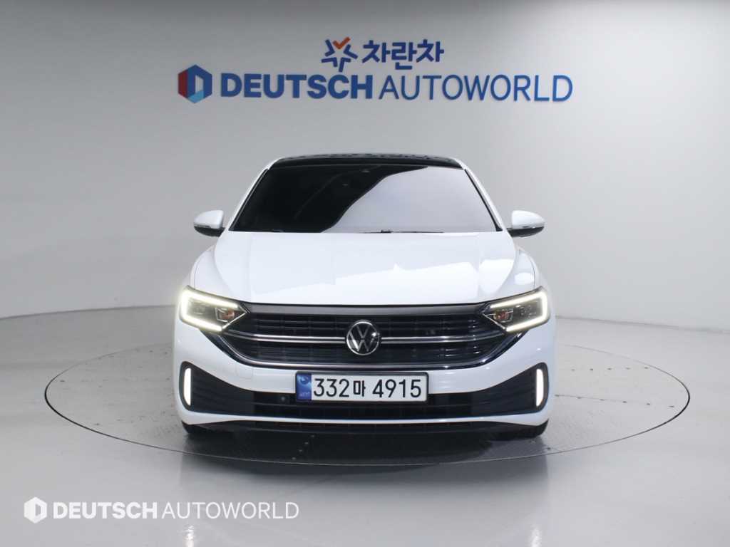 Volkswagen Jetta - Vista 3