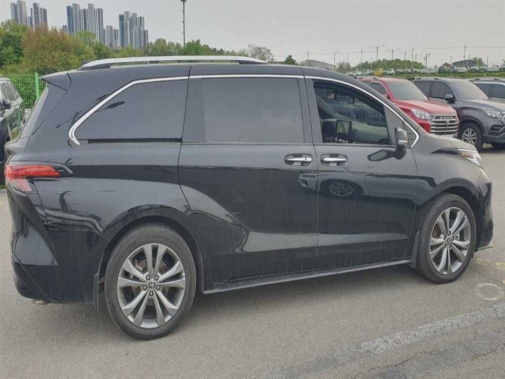 Toyota Siena - Vista 2