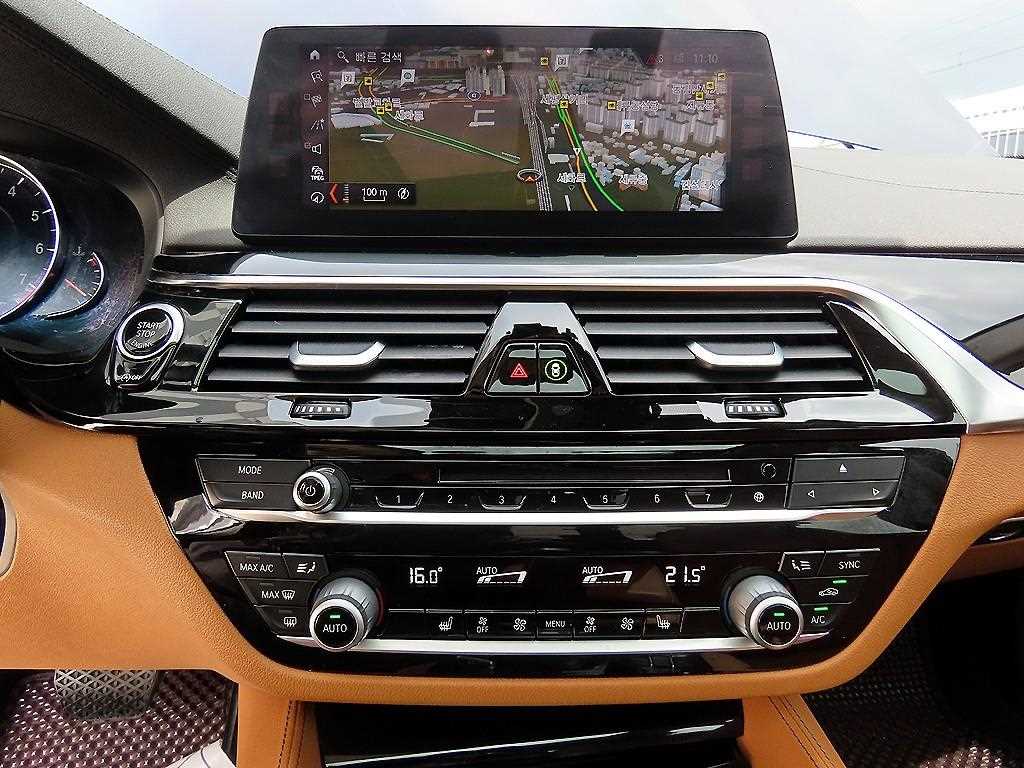BMW 5 Series 2018 Azul - Importación desde Corea - HF Imports Iquique - Foto 13
