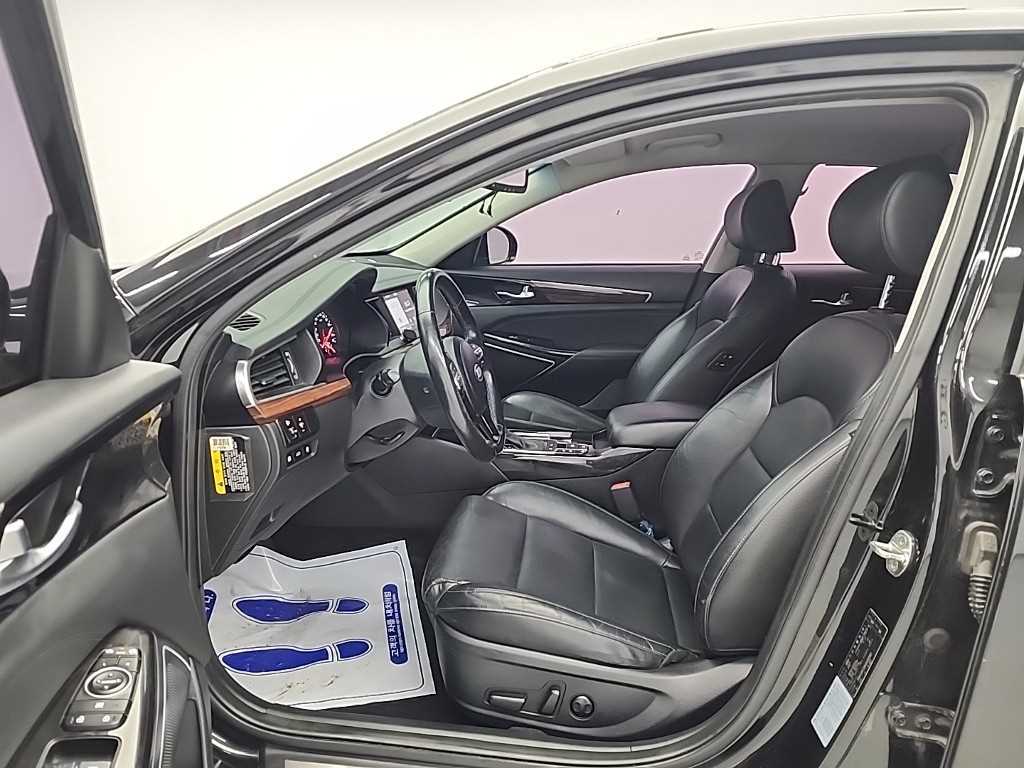 KIA K7 - Vista 11