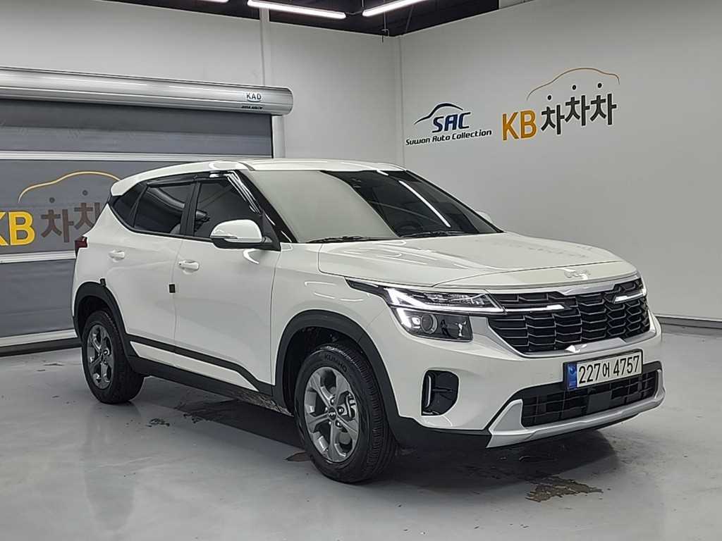 KIA Seltos - Vista 4