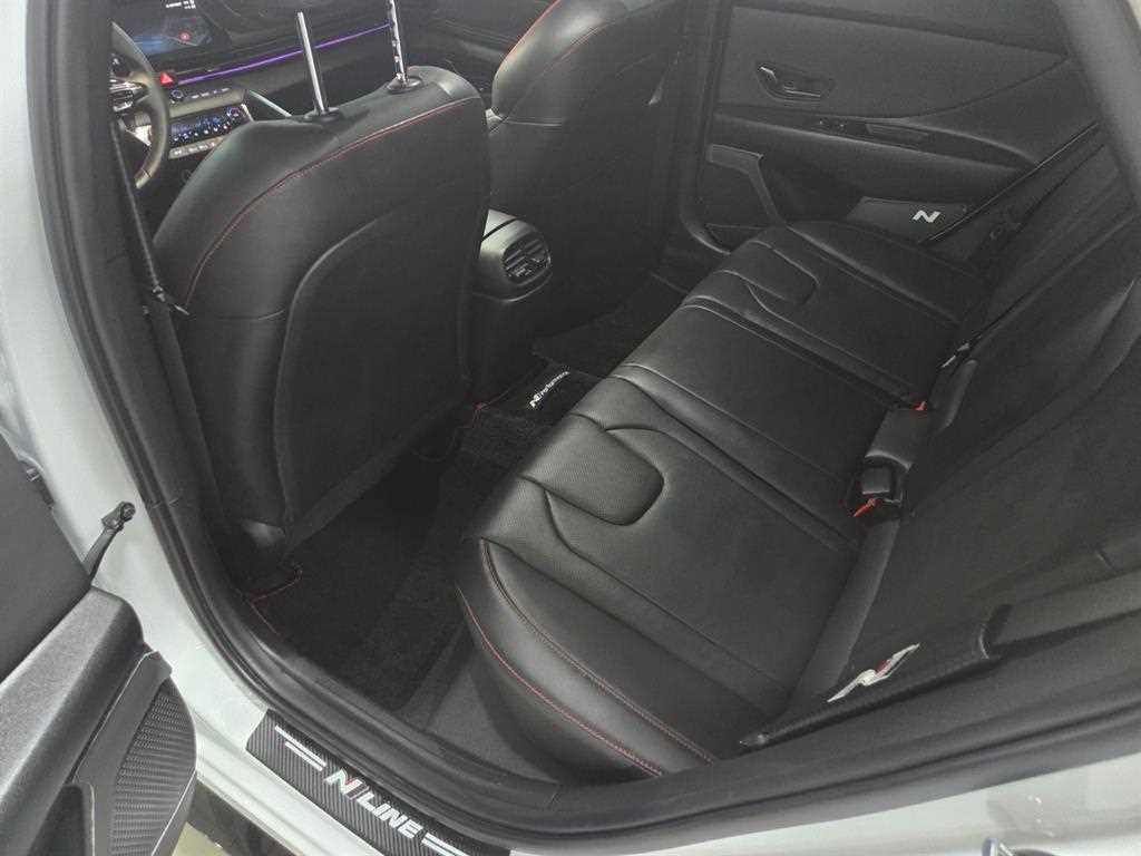 HYUNDAI Avante 2023 Blanco - Importación desde Corea - HF Imports Iquique - Foto 18