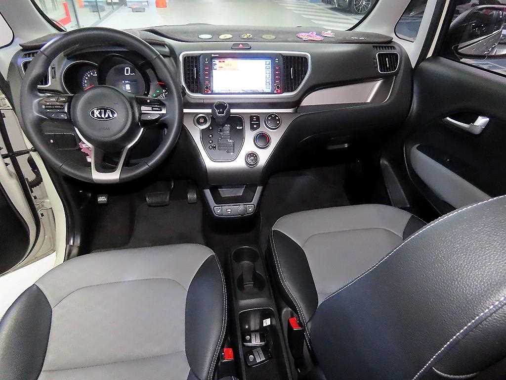 KIA Ray - Vista 10
