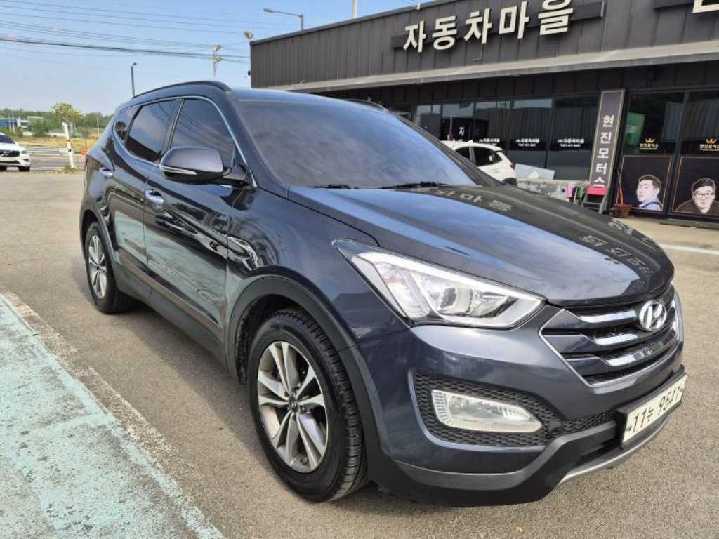 HYUNDAI Santa Fe - Vista 2