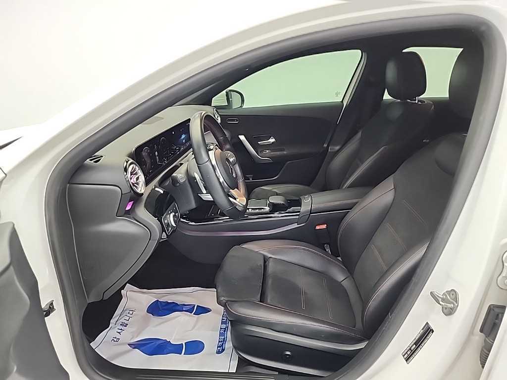 Mercedes Benz A Class - Vista 11