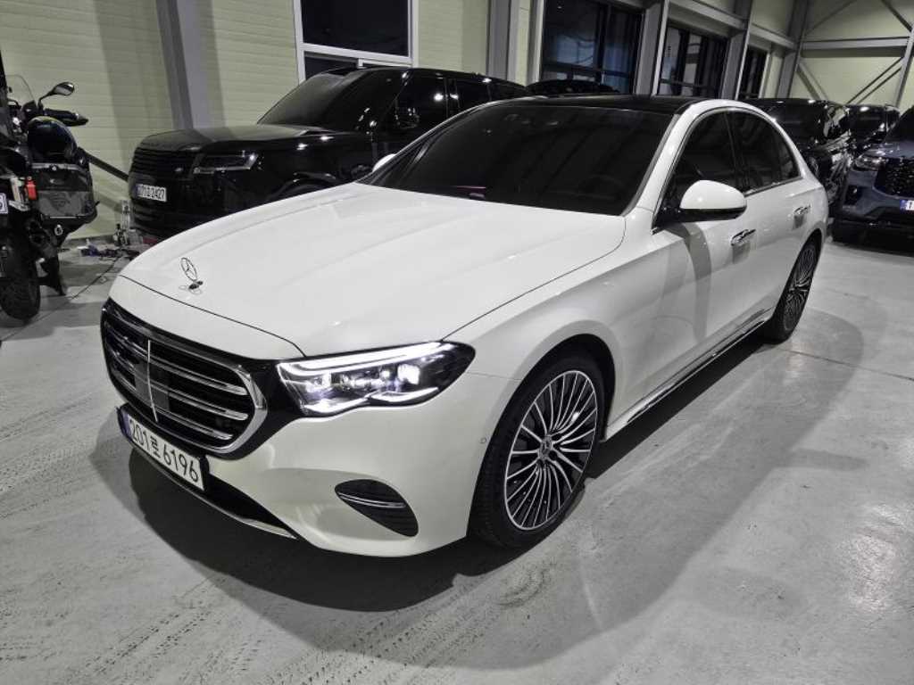 Mercedes Benz E class - Vista 2