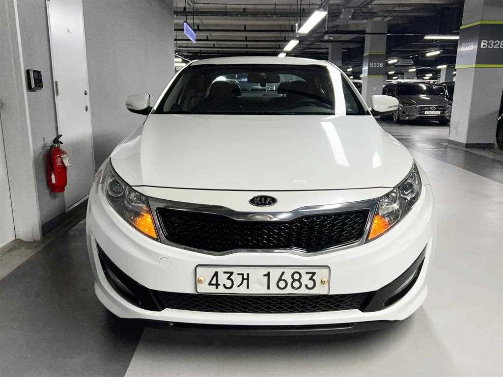 KIA K5 - Vista 4